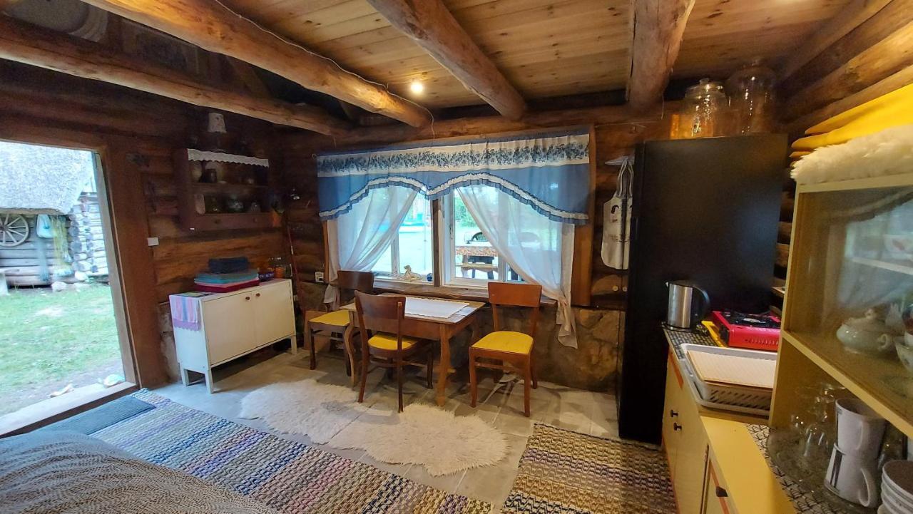 Intsu suvemaja Hotel Liiva  Eksteriør billede
